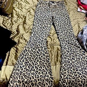 Cheetah bell bottoms jeans size 0